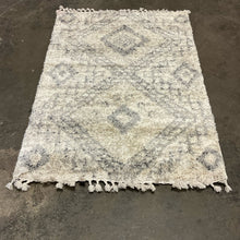  Nourison Industries Rug