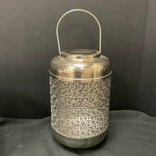  Lantern