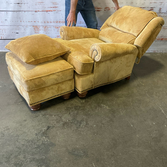 Norwalk Chair & Ottoman