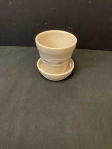 Longaberger Planter/Pot