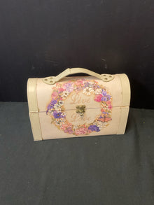  Box