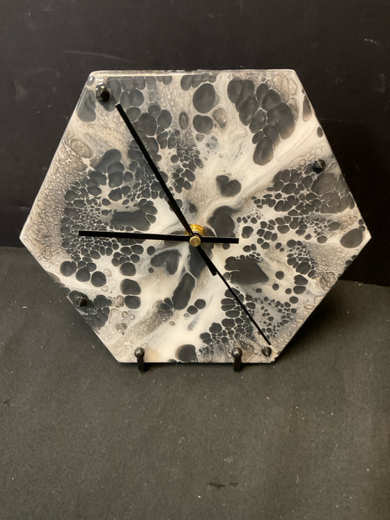 Tabletop Clock