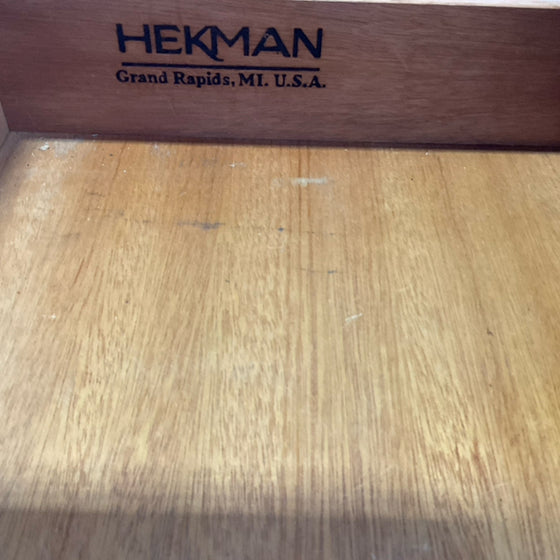 Hekman Desk