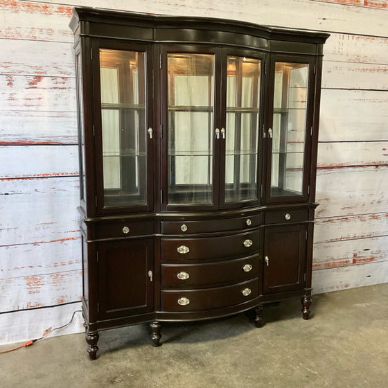 Havertys China Cabinet/Hutch