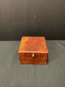  Box
