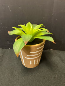  Arrangement