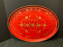  Tray