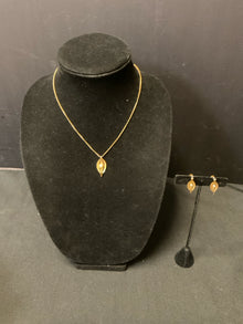  Sarah Coventry Necklace