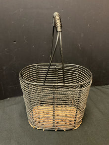  Basket
