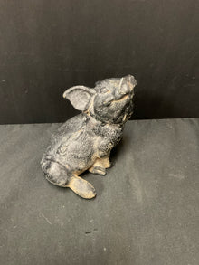  Statue/Figurine/Bust