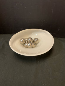  Decorative Bowl