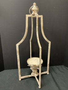  Candleholder