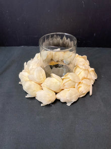  Candleholder