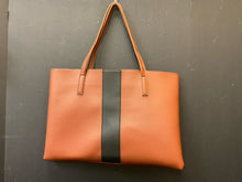  Vince Camuto Purse