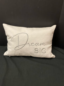  Pillow