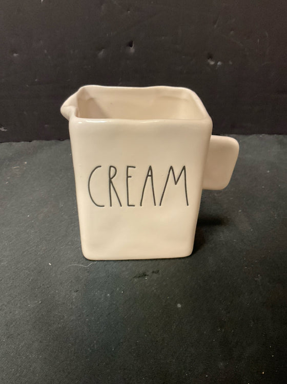 Rae Dunn Pitcher