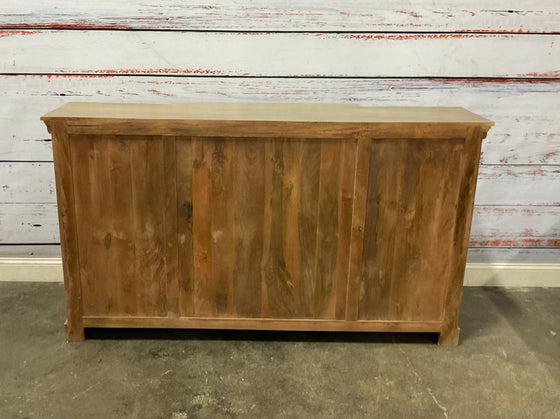 Buffet / Sideboard / Credenza