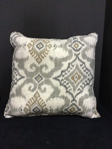  Pillow