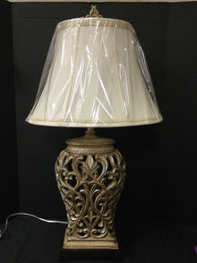  StyleCraft Lamp